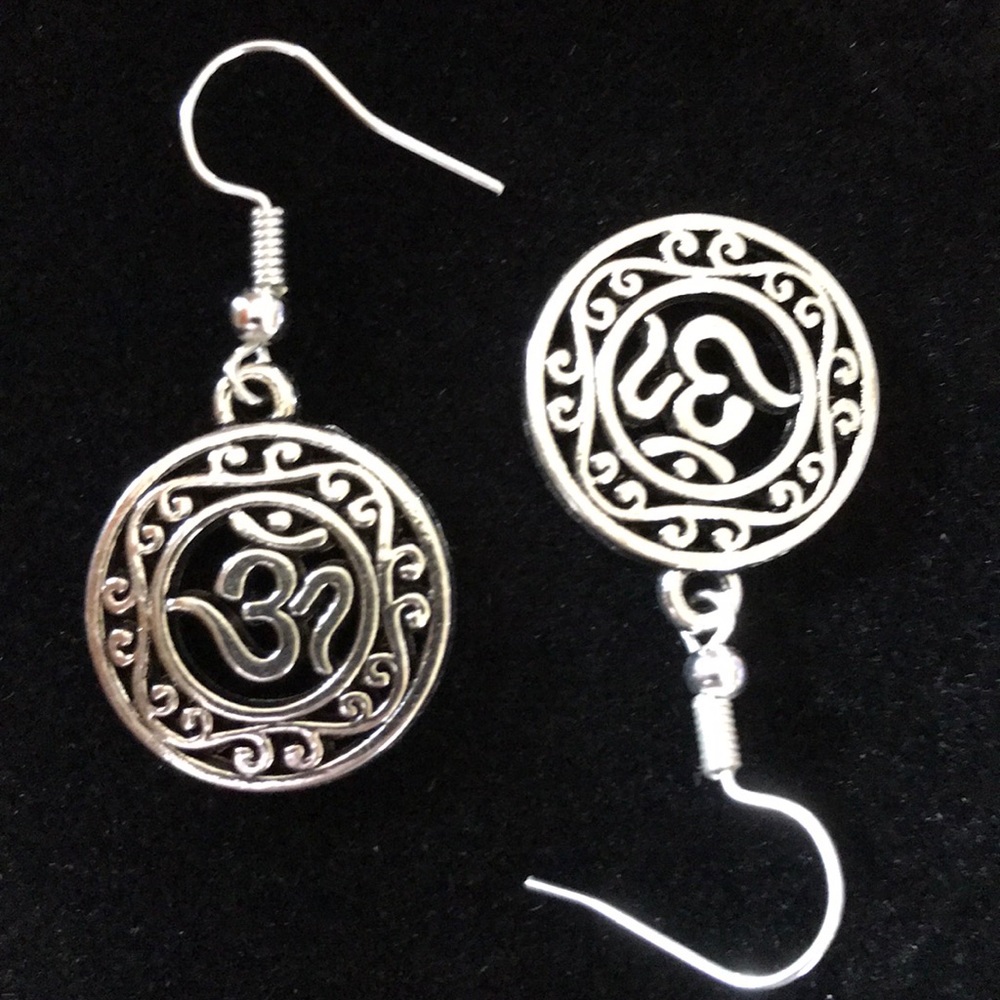 NEW Ohm Buddhist Mantra Silver Earrings